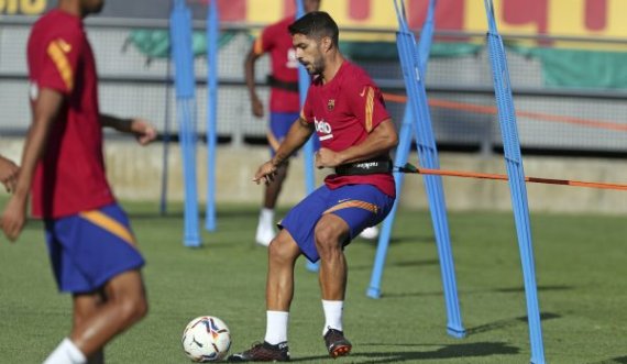 Koeman i lë në shtëpi përsëri Suarezin dhe Vidalin për ndeshjen e radhës të Barçës