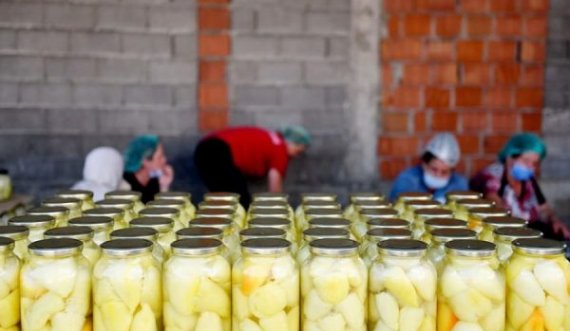 Grave të Krushës së Madhe iu premtohen nga 300 euro prej Qeverisë