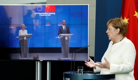 “Evropa, jo fushë loje”/ BE e shqetësuar, thirrje të fortë Kinës. Nga Merkel te Pompeo, ja çfarë kërkuan