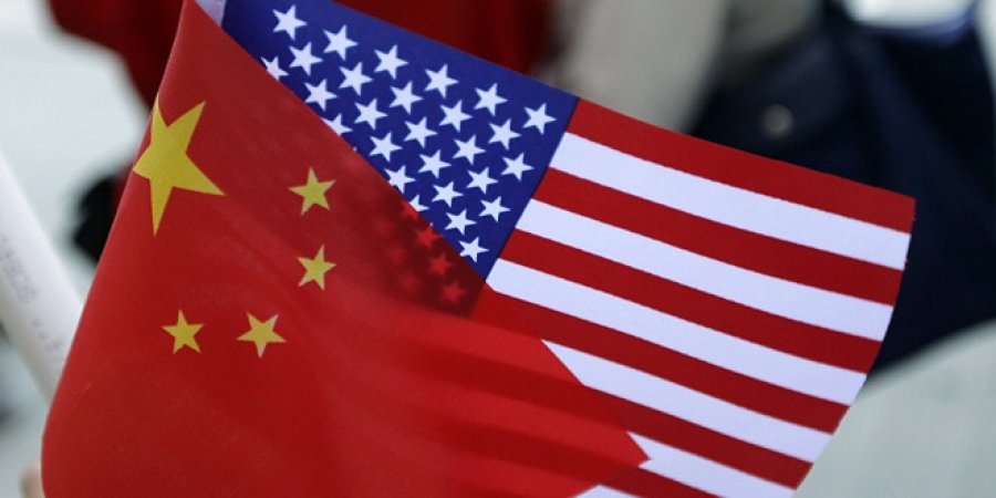 Kina i kundërpërgjigjet SHBA’ve: Po përdor teorinë e laboratorit për të na njollosur