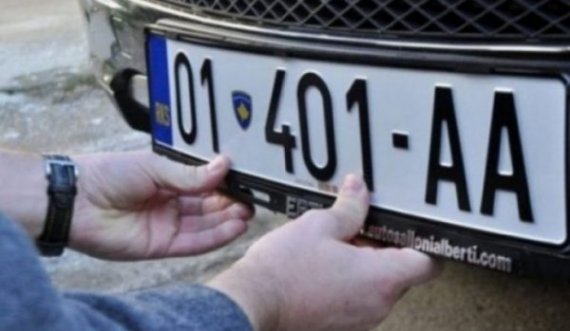 Njoftim i rëndësishëm për të gjithë ata që ende i kanë targat “KS”