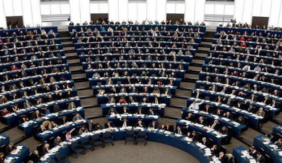 Parlamenti Evropian bën thirrje për embargo armësh ndaj Arabisë Saudite