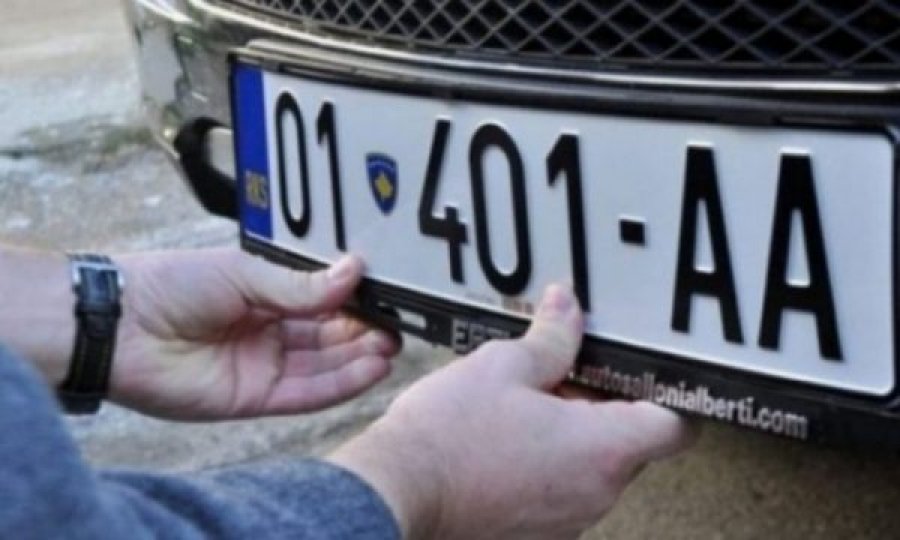 Njoftim i rëndësishëm për të gjithë ata që ende i kanë targat “KS”