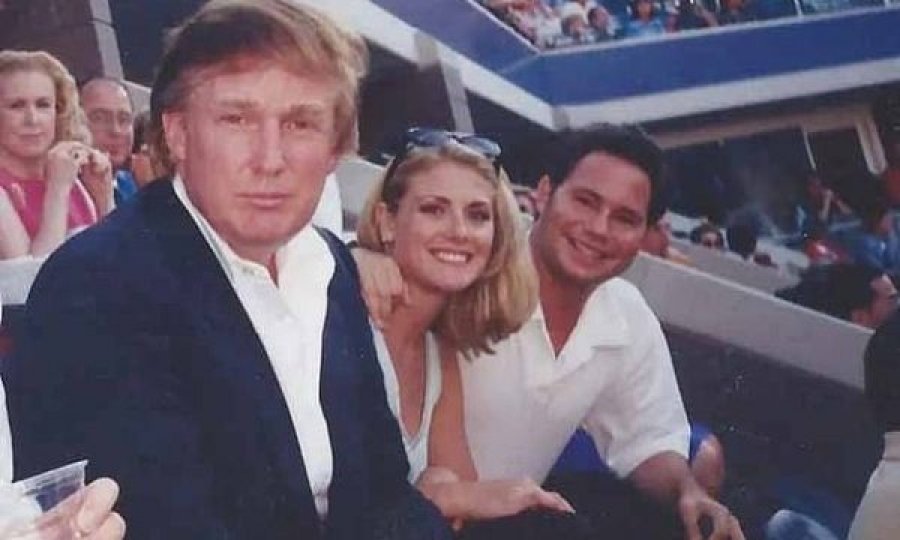 Skandal tjetër për Trump: Modelja rrëfen sulmin që i bëri presidenti amerikan: Ja ku e preku