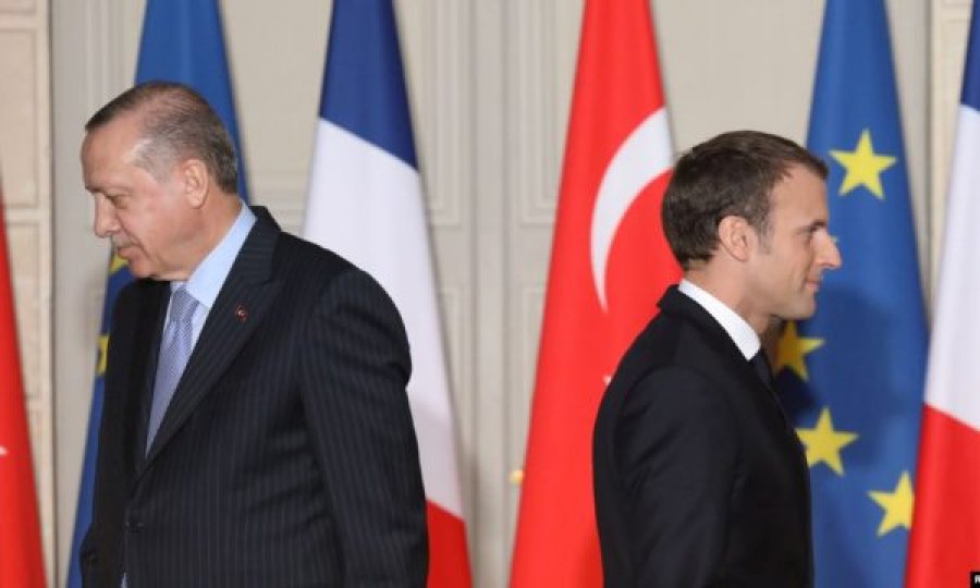 Erdogan e quan Macronin të paaftë 