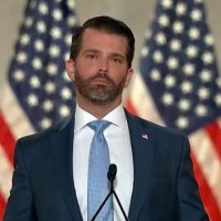 Djali i Trumpit reagon pas nderimit që i bëri Kosova presidentit amerikan