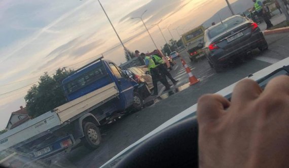 Aksident në Vragoli të Fushë Kosovës gjashtë persona të lënduar
