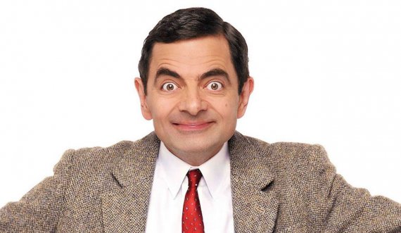 Historia prekëse e Mr. Bean: U refuzua nga të gjithë pasi kishte probleme në të folur, sot ka pasuri milionëshe