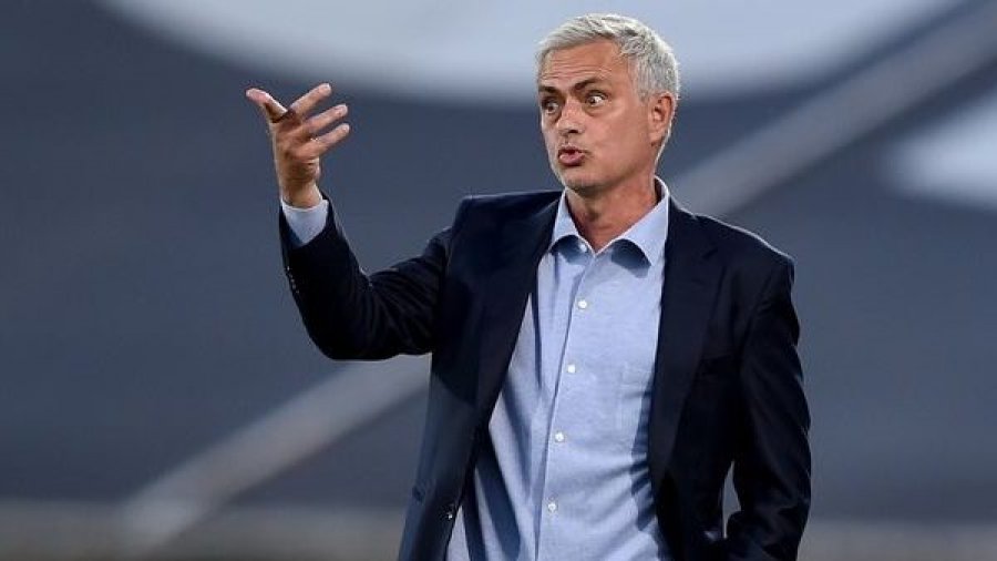 Mourinho: “Nuk di asgjë për Shkëndijën…”