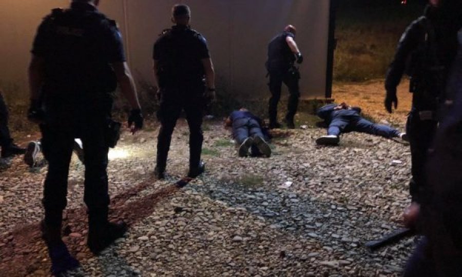 Përfundon aksioni në Karaçevë, raportohet se janë arrestuar 17 policë të lidhur me krimin