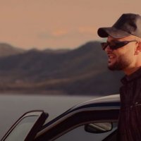 Skerdi publikon baladën 'Amelia'