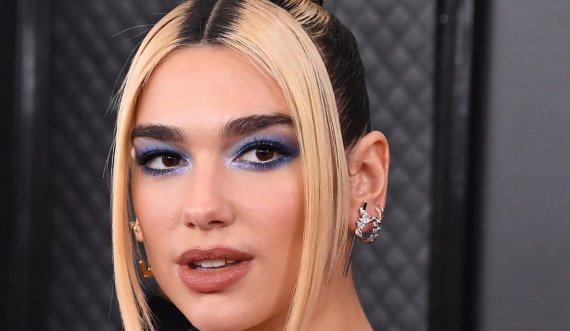 Dua Lipa poston videon ku flet shqip dhe na shkriu zemrat!