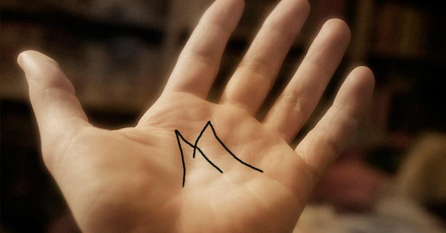 Nëse u formohet shkronja M në pëllëmbën e dorës jeni njeri i veçantë dhe ja çfarë do të thotë për jetën tuaj: Nëse e keni te të dyja