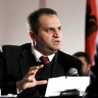 Raporti i USAID-i e godet rëndë qeverisjen e keqe të Shpend Ahmetit me kryeqytetin e Kosovës, Prishtina