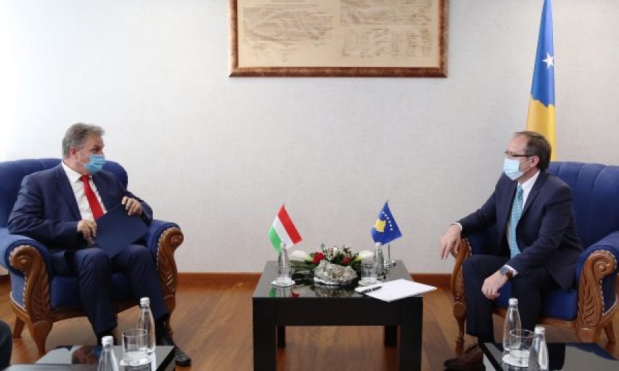 Hungaria mbështet Kosovën, ambasadori i ri: Janë përmbushur obligimet për liberalizimin e vizave