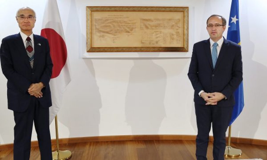 Hoti takohet me Mizutanin, thotë se Japonia do ta mbështes Kosovën për rimëkëmbjen ekonomike