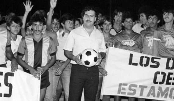 “Vendos shifrën që do dhe eja”: Si u refuzua Pablo Escobar nga një trajner i guximshëm