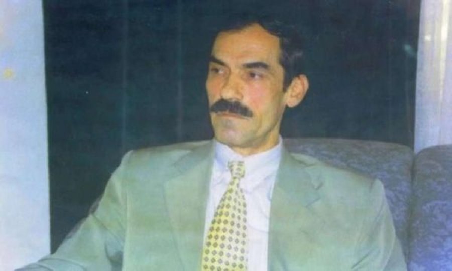 Shoqëruesi i Ahmet Krasniqit kujton momentin e vrasjes së kolonelit: Vrasësi nuk e njohu