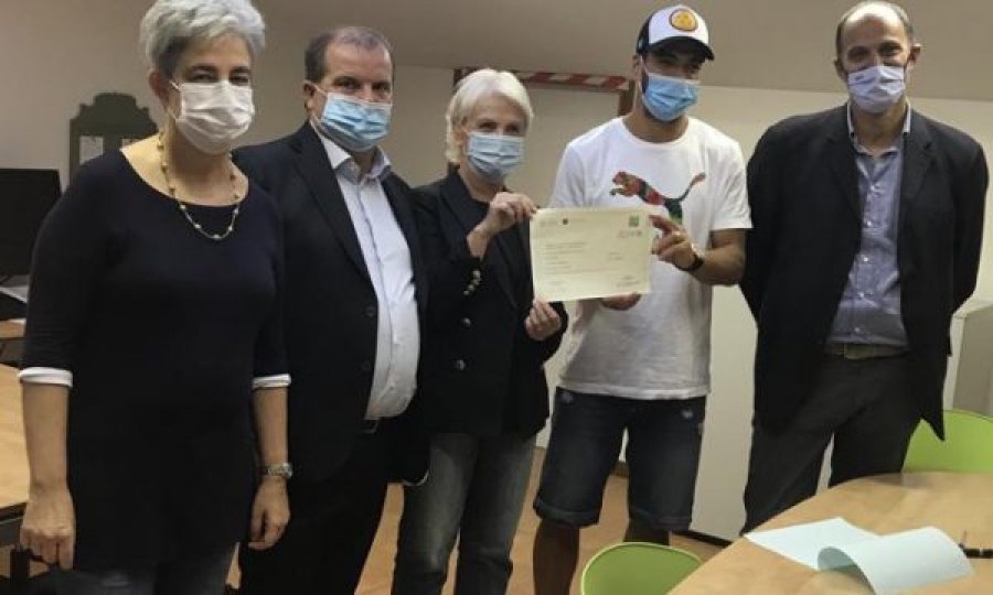 Suarezi, provimi i gjuhës italiane dhe premtimi i avokates së Juves: Do t’ju sjellim lojtarë tjerë të huaj 
