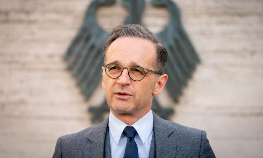 Ministri i Jashtëm i Gjermanisë futet në karantinë pasi truproja e tij u infektua me Covid-19