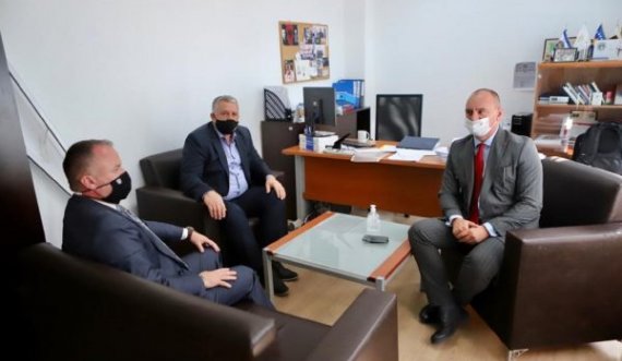 Gjatë këtij viti janë shqyrtuar mbi 4 mijë kërkesa për leje-qëndrim në Kosovë