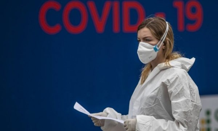 Koronavirusi, ekspertët aspak optimistë me ardhjen e dimrit: Do të ketë shumë viktima