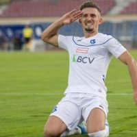 Brighton and Hove Albion mund Parmën për yllin e Kosovës