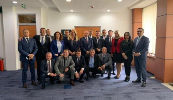 Grupi Parlamentar i AAK’së bën thirrje që të mos përsëriten aksionet si ai i sotmi i EULEX’it
