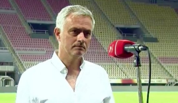 Mourinho lavdëron Shkëndijën 