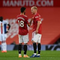 Manchester United në kërkim të pikëve të para, Van de Beek në stol