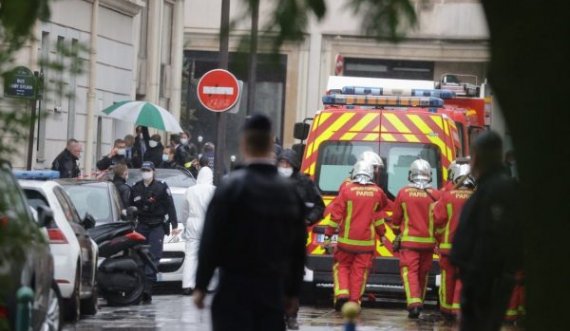 Arrestohen autorët e sulmit të djeshëm para selisë së “Charlie Hebdo”-s 