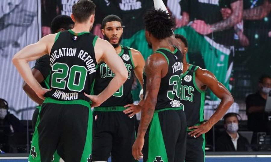 NBA, Boston mbetet në lojë, rihap serinë ndaj Miamit