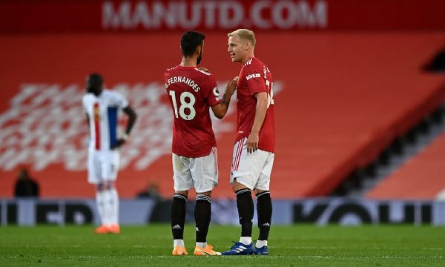 Manchester United në kërkim të pikëve të para, Van de Beek në stol