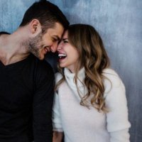 8 gjëra të neveritshme që i bëjnë të gjitha çiftet, por nuk i pranojnë kurrë