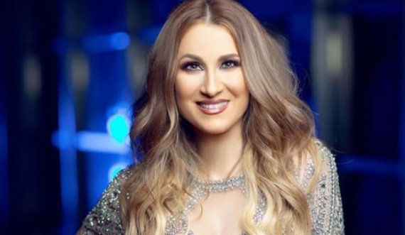 Mera Zymeri publikon këngën e re 'Gurbet me halle' 