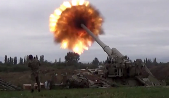 Thellohet lufta: Azerbajxhani kërcënon se do të shkatërrojë sistemet raketore të Armenisë