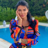 Morena ekspozon të pasmet