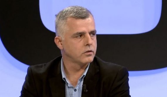 Klinaku thotë se po provokohet nga mesazhe të dyshimta që po vijnë në numrin e tij të telefonit