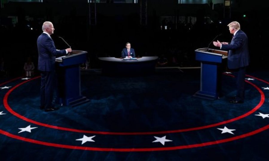 Komisioni për Debatet Presidenciale ndryshon rregullat pas përballjes së parë Trump-Biden