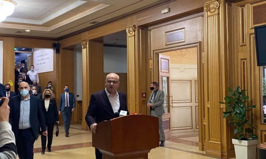 Avdyli: Vullneti i qytetarëve për ndryshim do të jetësohet sot, do të kurorëzohet zgjedhja e presidentes