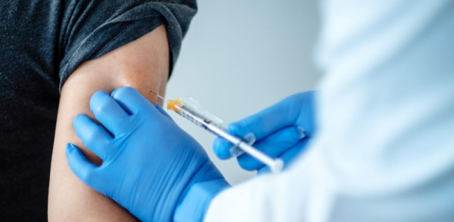  Të mërkurën fillon vaksinimi i punëtorëve shëndetësorë në Viti 