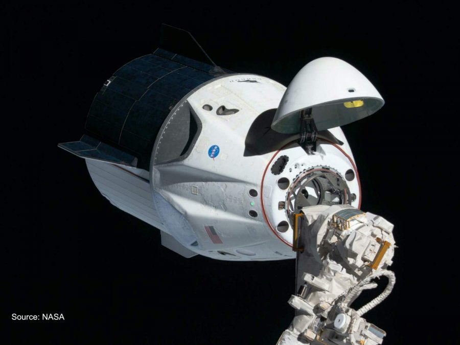 Kapsula “Dragon” me dizajn ndryshe të punuar nga SpaceX