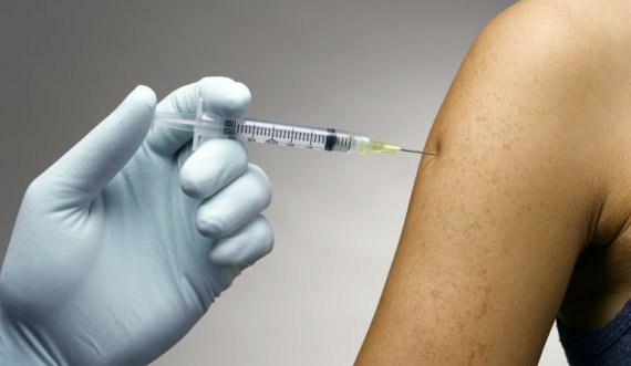  Çfarë mund të bëni pas vaksinimit kundër koronavirusit? 