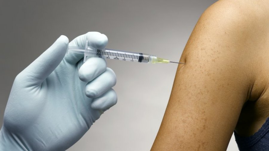  Çfarë mund të bëni pas vaksinimit kundër koronavirusit? 