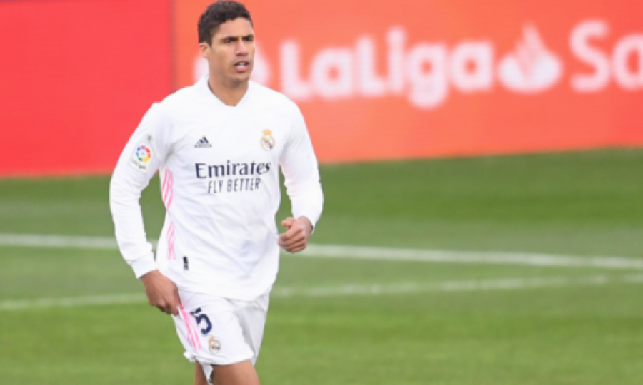 Varane synimi kryesor i Manchester Unitedit