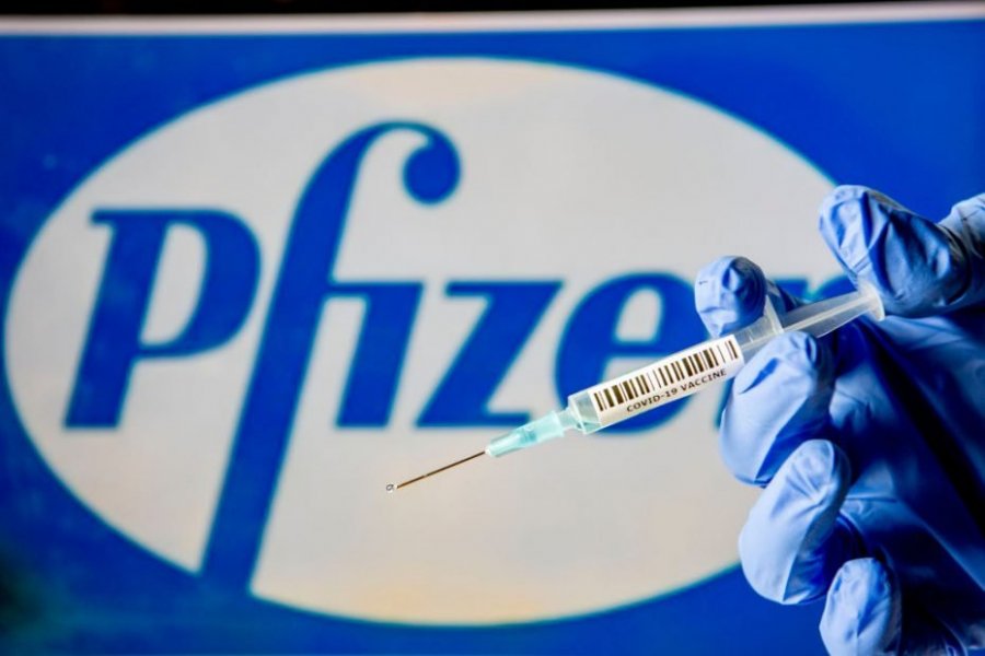  Një grua vdes tri orë pasi e mori vaksinën e Pfizer-it 