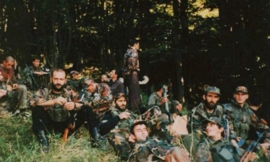  Dokumentet e mjekut kosovar: Serbia përdori helme luftarake kundër UÇK’së në Koshare 