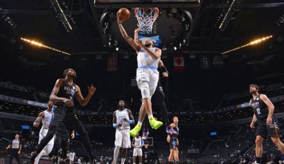 Lakers triumfon ndaj Nets, Embiid udhëheq 76ers