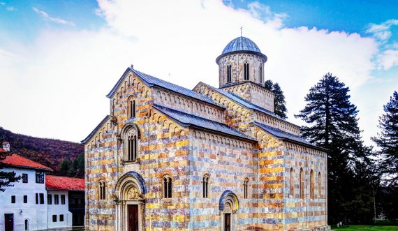 Kishat dhe manastiret serbe në Kosovë i kanë shërbyer dhunës dhe terrorit serbomadh mbi shqiptarët!