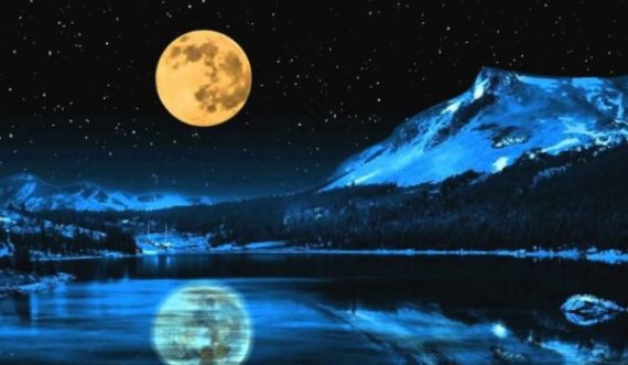 Sytë drejt qiellit për të parë super hënën e parë të këtij viti